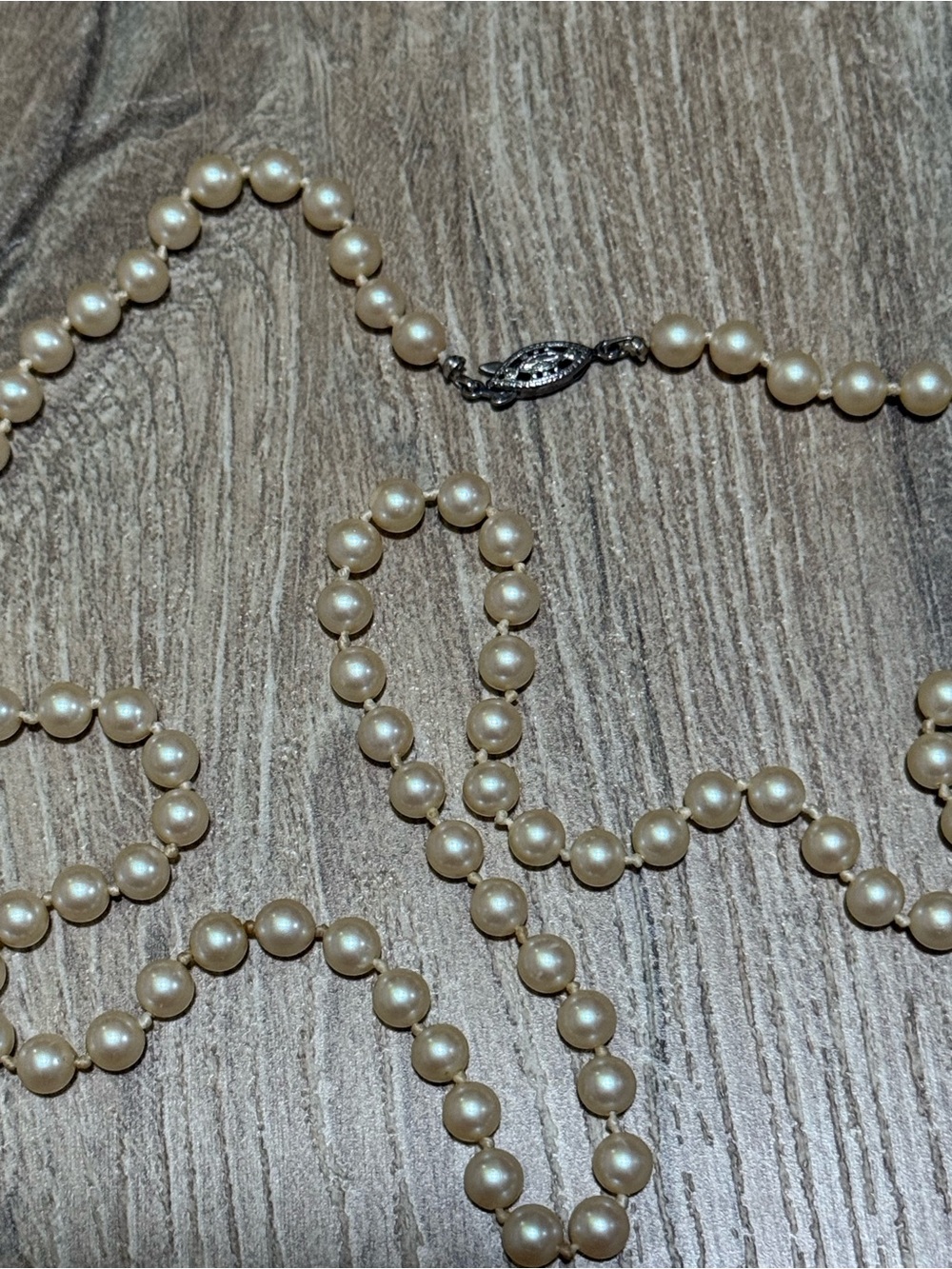 Vintage Pearl Necklace Strand Cream 26” - Picture 3 of 11